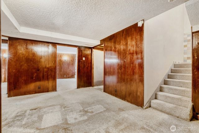 17028 Larch Way, Lynnwood, WA 98037