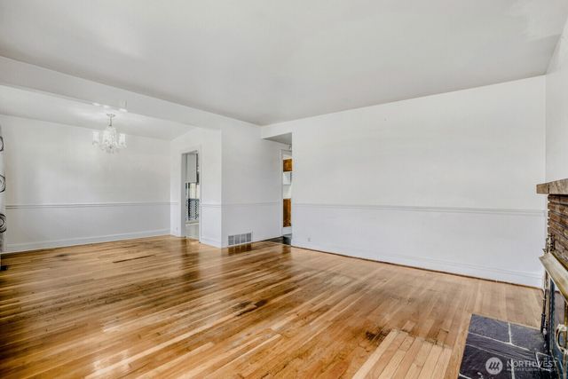 17028 Larch Way, Lynnwood, WA 98037