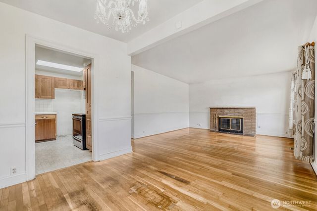 17028 Larch Way, Lynnwood, WA 98037