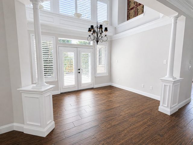 18 Doeskin Place, The Woodlands, TX 77382