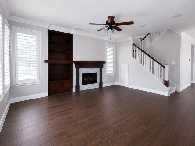 18 Doeskin Place, The Woodlands, TX 77382