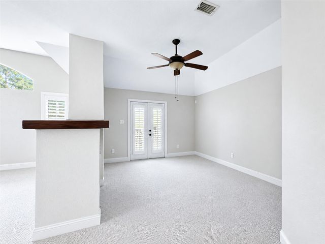18 Doeskin Place, The Woodlands, TX 77382