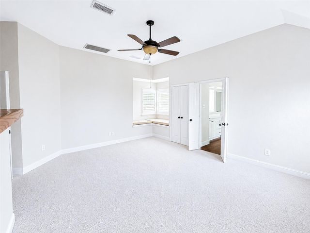 18 Doeskin Place, The Woodlands, TX 77382