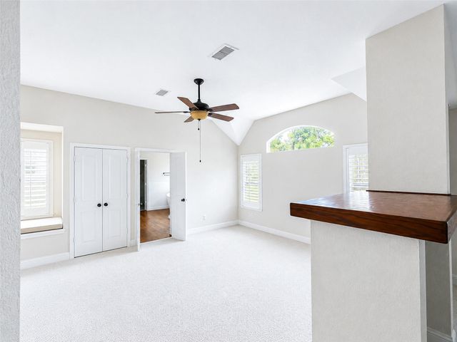 18 Doeskin Place, The Woodlands, TX 77382