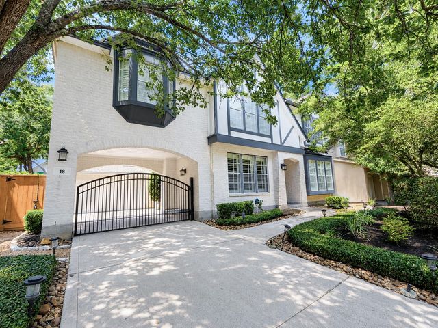 18 Doeskin Place, The Woodlands, TX 77382