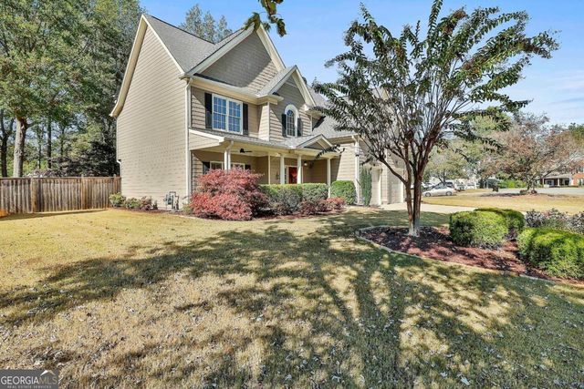 10 Woodshire, Newnan, GA 30265