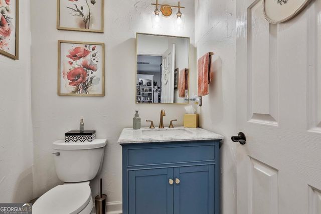 10 Woodshire, Newnan, GA 30265