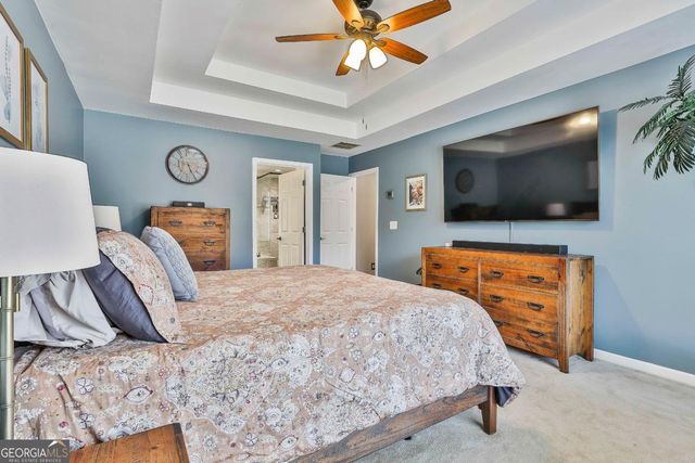 10 Woodshire, Newnan, GA 30265