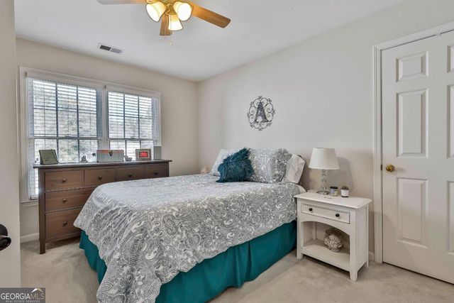 10 Woodshire, Newnan, GA 30265