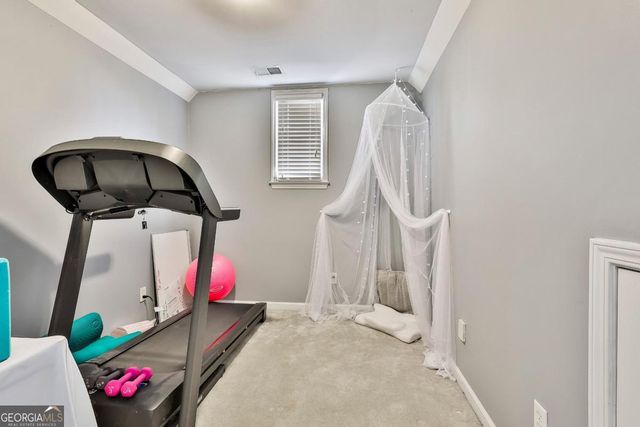 10 Woodshire, Newnan, GA 30265