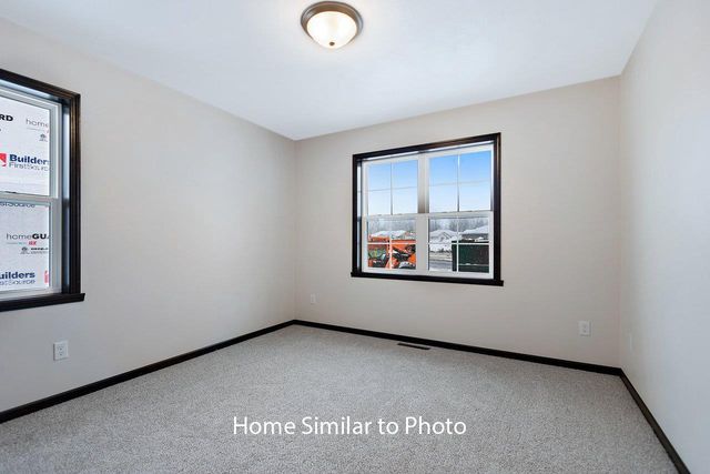 1739 BETTY JEAN LANE, Green Bay, WI 54313