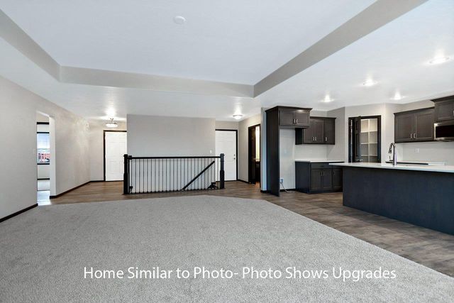1739 BETTY JEAN LANE, Green Bay, WI 54313