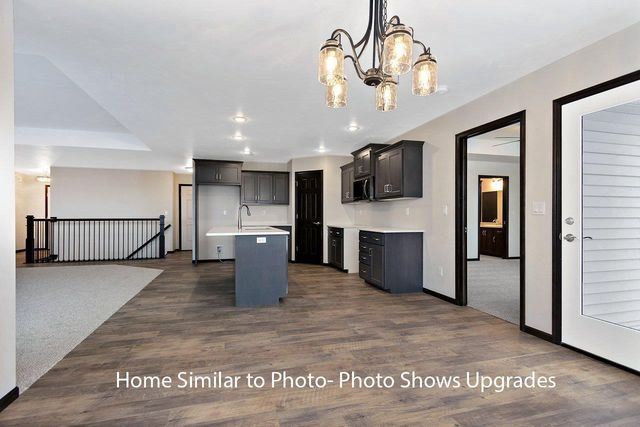 1739 BETTY JEAN LANE, Green Bay, WI 54313