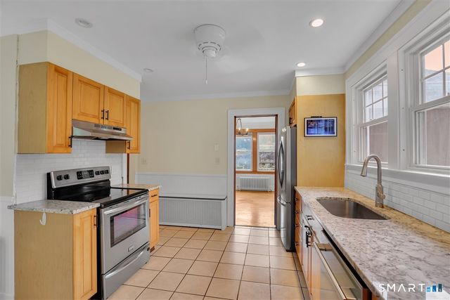 32 Maple Street, Middlefield, CT 06481