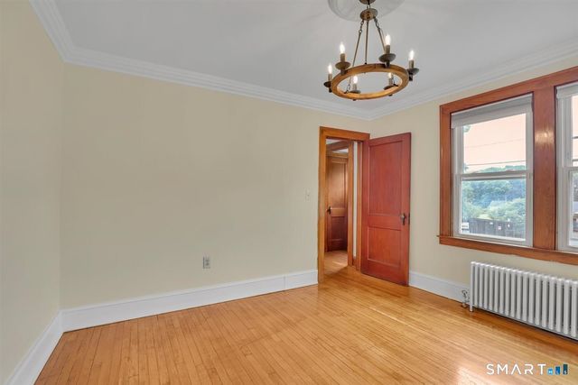 32 Maple Street, Middlefield, CT 06481
