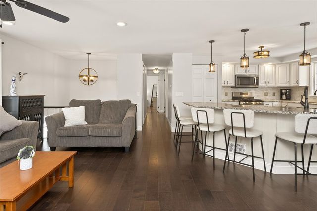 826 Independence Drive, Webster, NY 14580