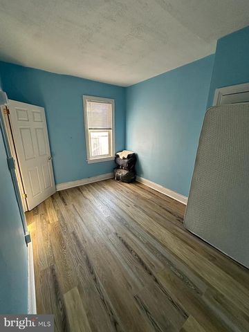 932 W COLLEGE AVE, York, PA 17401