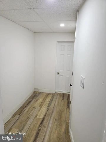 932 W COLLEGE AVE, York, PA 17401