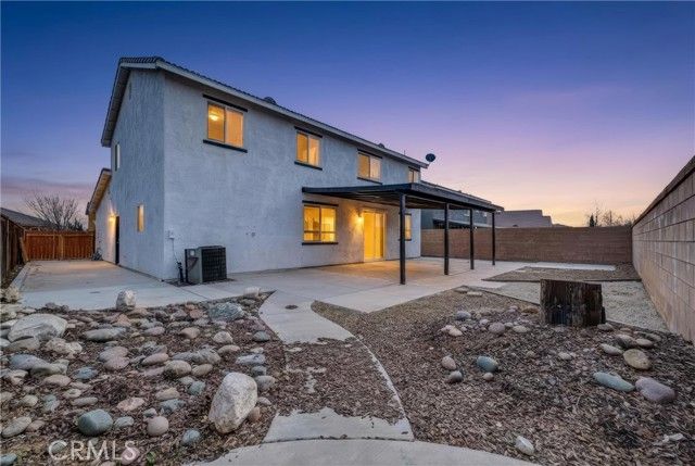 8424 Hoover Court, Oak Hills, CA 92344