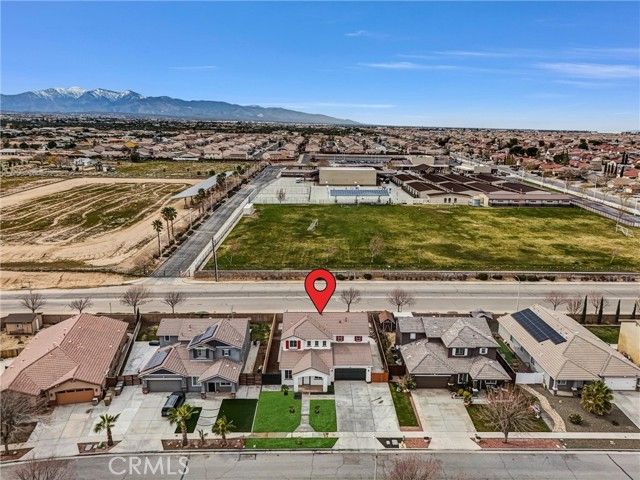 8424 Hoover Court, Oak Hills, CA 92344