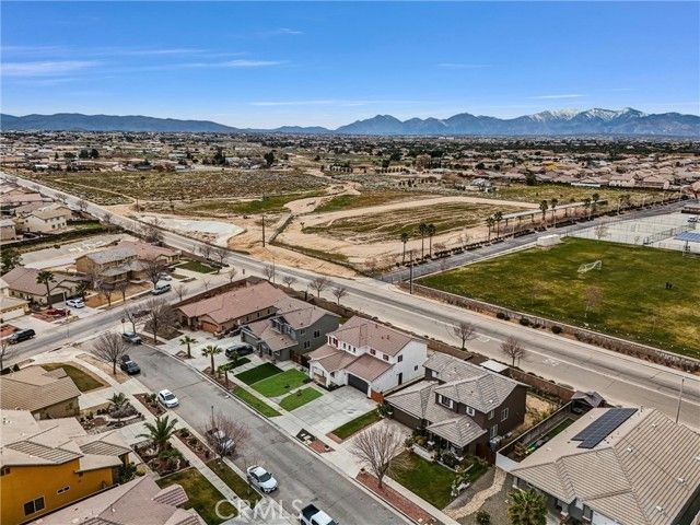 8424 Hoover Court, Oak Hills, CA 92344