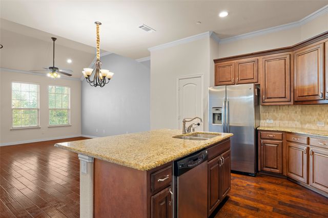 6465 Naples Drive, Irving, TX 75039