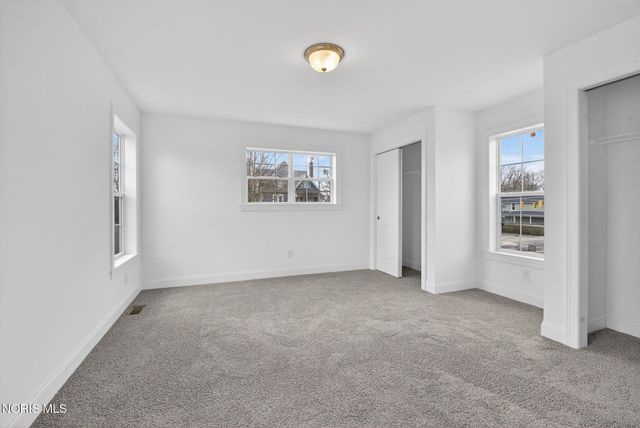434 South Avenue, Toledo, OH 43609
