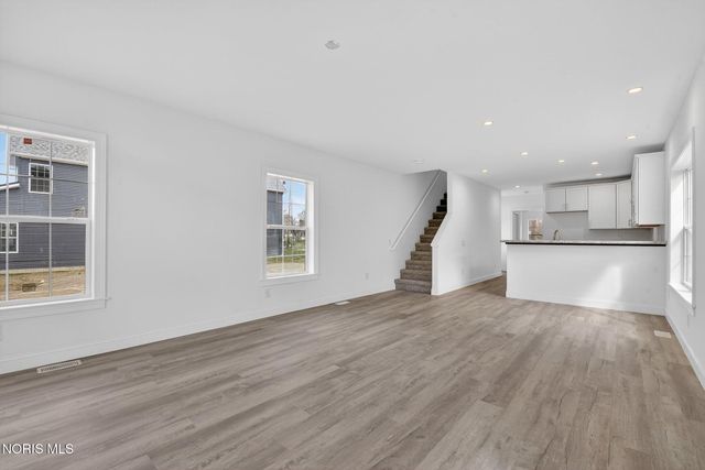 434 South Avenue, Toledo, OH 43609
