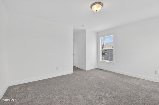 434 South Avenue, Toledo, OH 43609