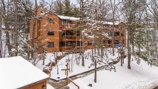 3922 Sherwood Forest Drive, East Bay Twp, MI 49686