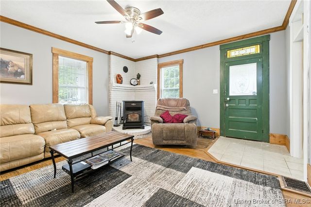 3745 Crandall Lanesville Road NE, Lanesville, IN 47136