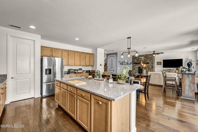 1635 Crescent Pointe Way, Reno, NV 89523