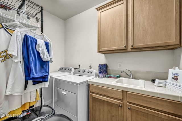 1635 Crescent Pointe Way, Reno, NV 89523
