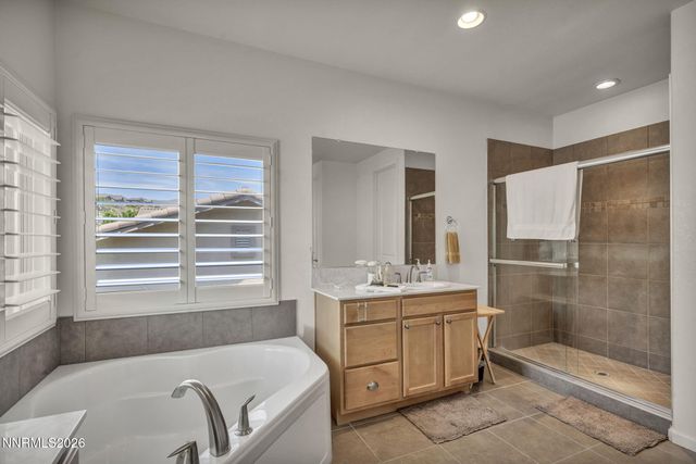 1635 Crescent Pointe Way, Reno, NV 89523