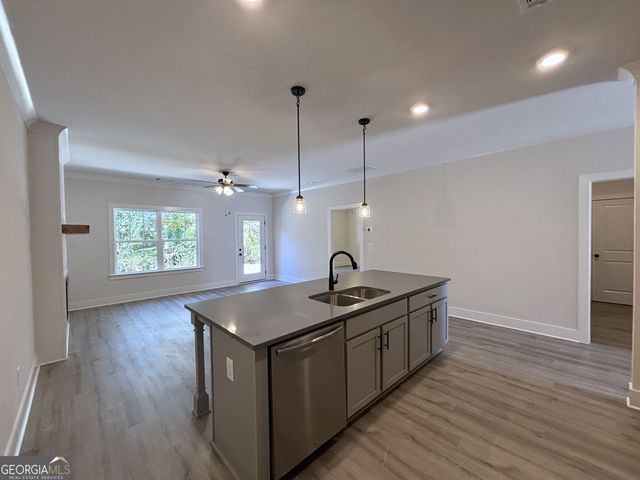 36 Village Court 15, Cleveland, GA 30528