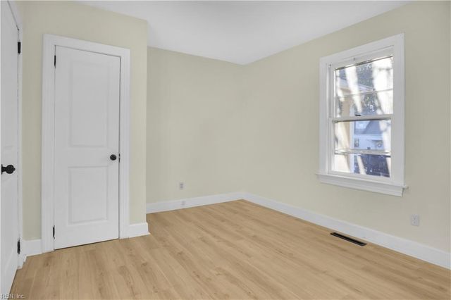 114 Clifton ST, Hampton, VA 23661