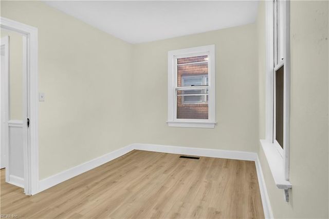 114 Clifton ST, Hampton, VA 23661