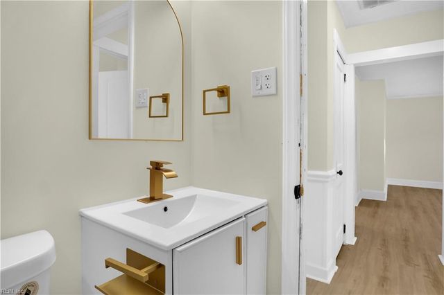 114 Clifton ST, Hampton, VA 23661