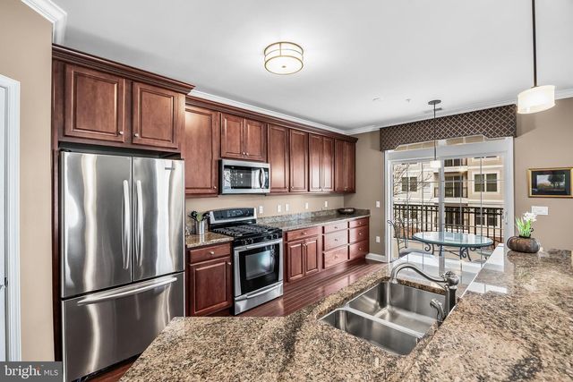 338 GARDEN PARK BLVD, Cherry Hill, NJ 08002