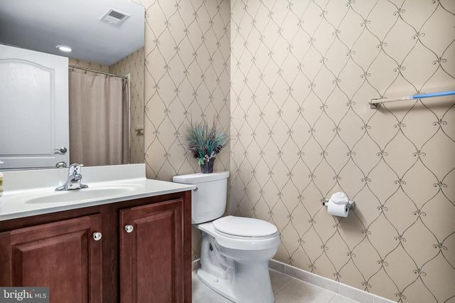 338 GARDEN PARK BLVD, Cherry Hill, NJ 08002