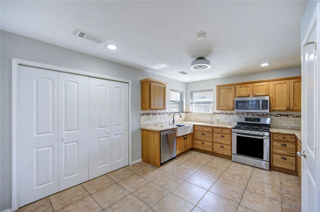 20330 Desert Willow Drive, Katy, TX 77449