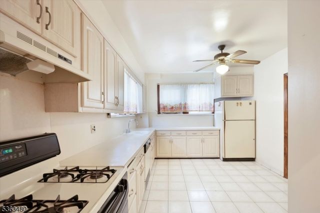 436 Ridge St., Newark City, NJ 07104