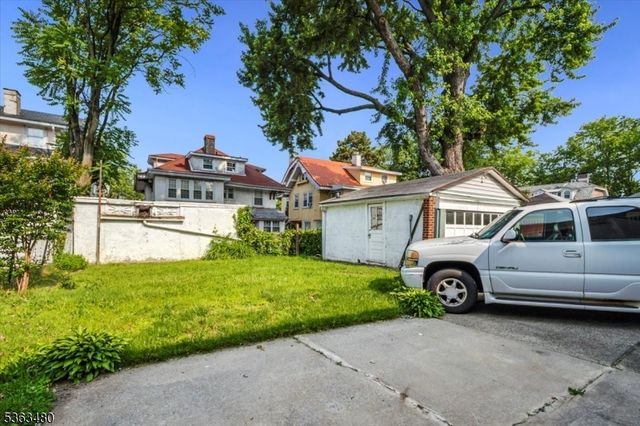 436 Ridge St., Newark City, NJ 07104