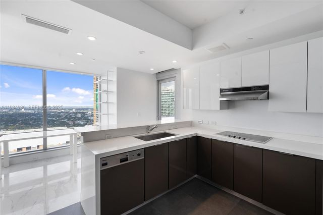 1425 Brickell Ave 47B, Miami, FL 33131