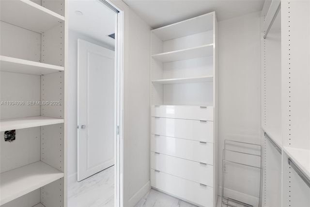 1425 Brickell Ave 47B, Miami, FL 33131