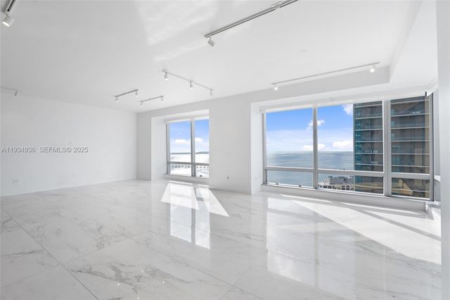1425 Brickell Ave 47B, Miami, FL 33131