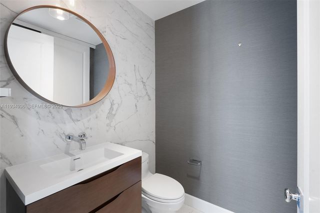 1425 Brickell Ave 47B, Miami, FL 33131