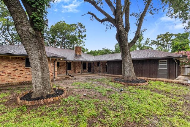 2101 Lamar Drive Drive, Richmond, TX 77469