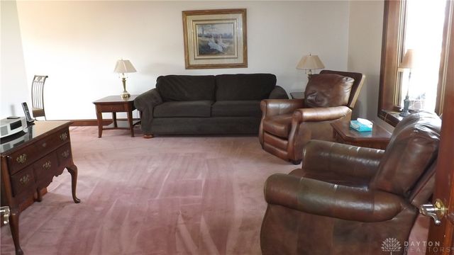 801 Crestmont Drive, Riverside, OH 45431