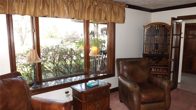 801 Crestmont Drive, Riverside, OH 45431